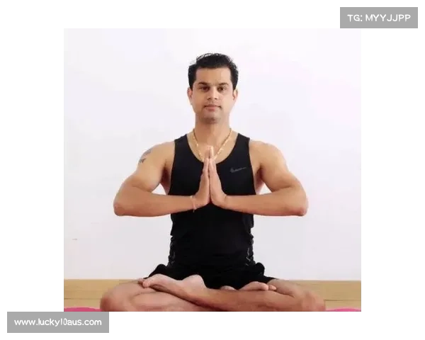 印度瑜伽足球训练法助力国家队备战新策略提升竞技水平