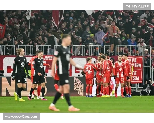 曼联球衣周边收入达1.503亿镑 商业复苏势头冠绝英超BIG6